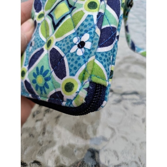 Vera Bradley wristlet wallet - Picture 6 of 6